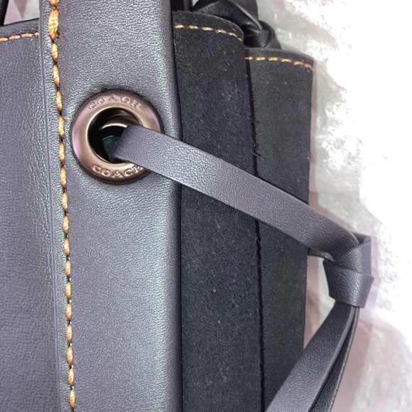 Coach Harmony Hobo - Picture 13 of 17